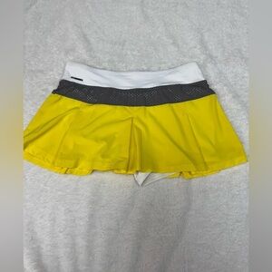 LOLE Women’s tennis mini skirt size Medium